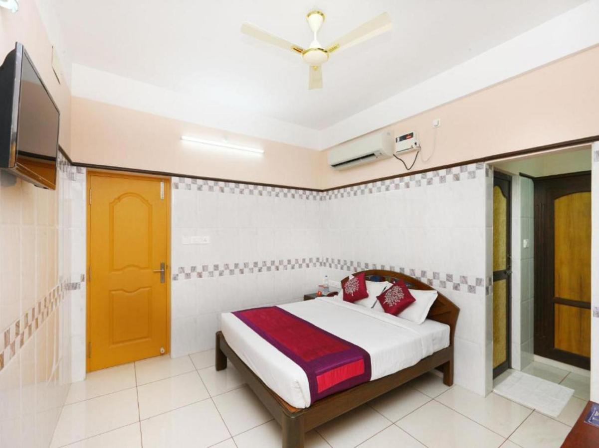 Hotel Arunachala Puducherry Zewnętrze zdjęcie