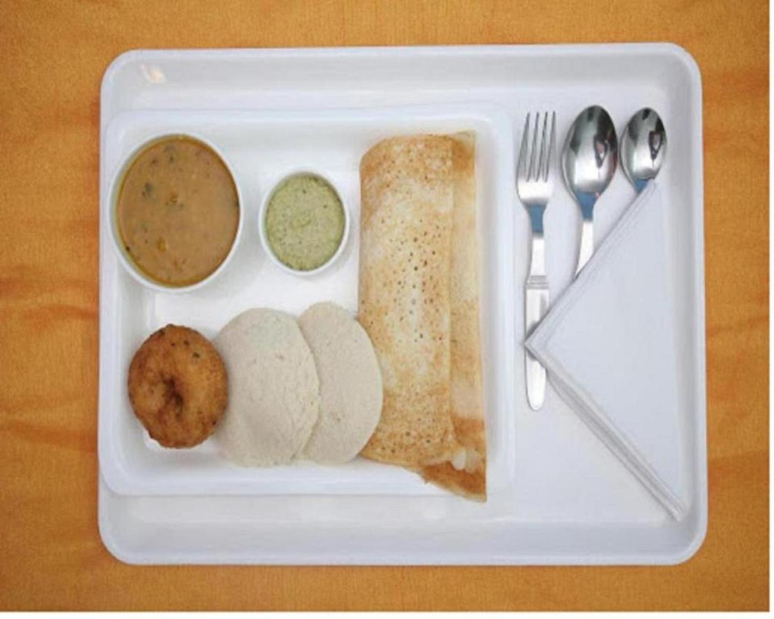 Hotel Arunachala Puducherry Zewnętrze zdjęcie