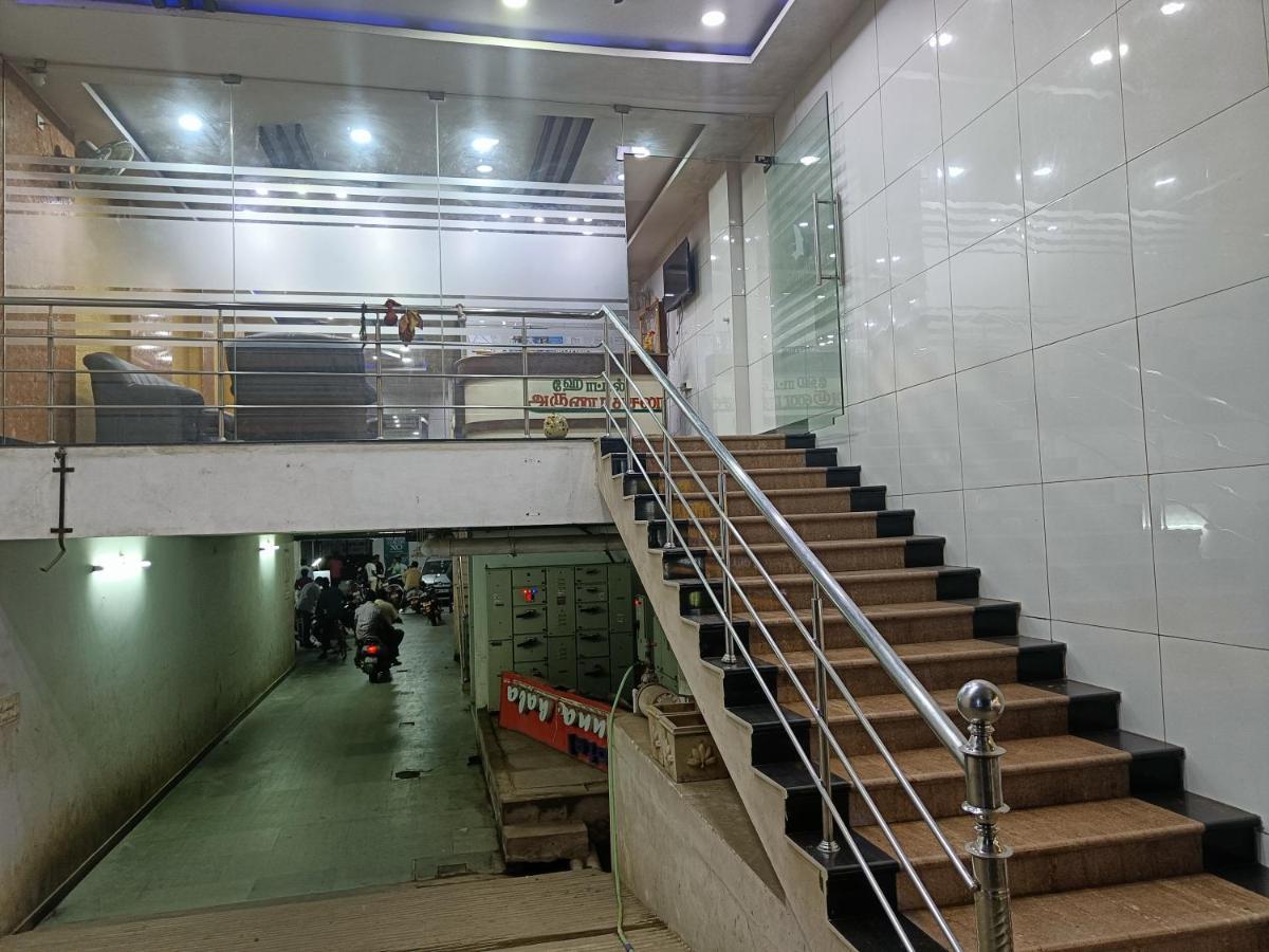 Hotel Arunachala Puducherry Zewnętrze zdjęcie