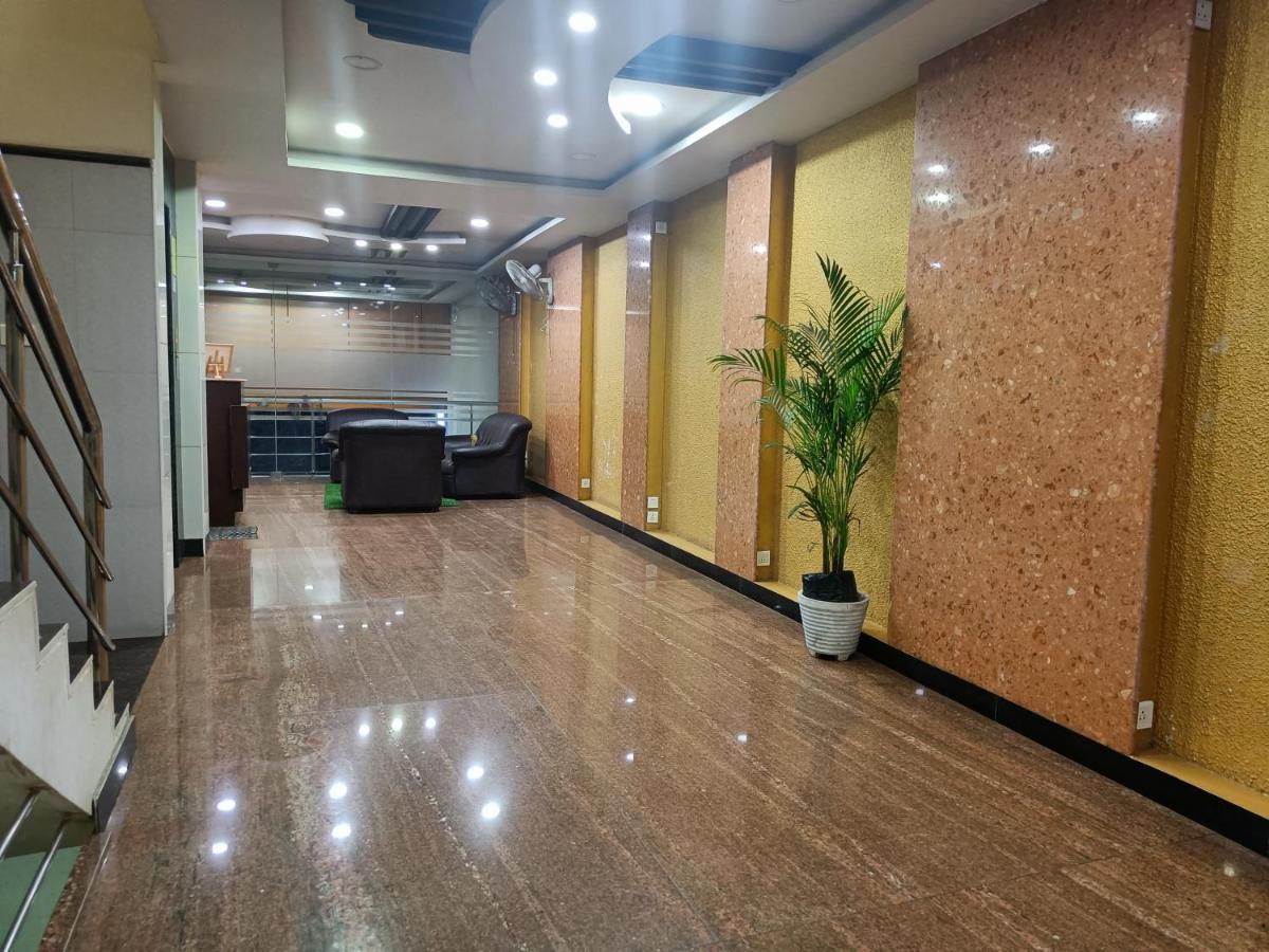 Hotel Arunachala Puducherry Zewnętrze zdjęcie