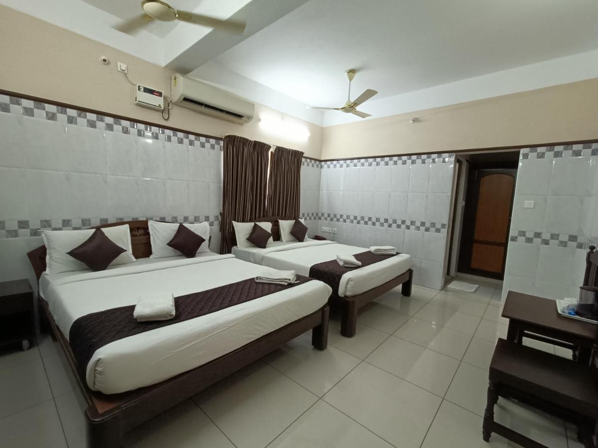 Hotel Arunachala Puducherry Zewnętrze zdjęcie